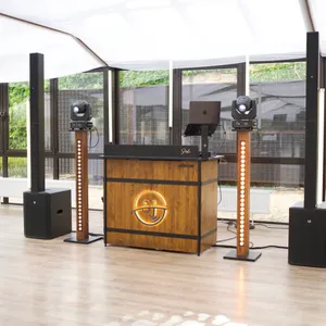 DJ-Pult von Sascha Juranek im Wintergarten des Pałac Wojanów